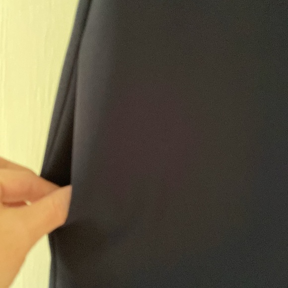 Donna‎ Morgan Shift Silhouette Dress Subtle Clavicle Cutouts New Size 4 NWT Navy - Picture 7 of 13